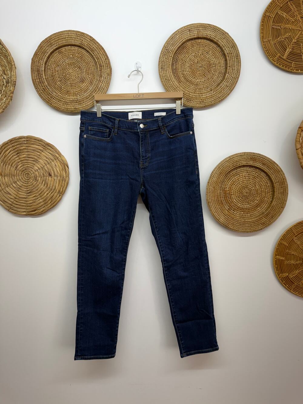 $228 FRAME Le Garcon Jeans 31